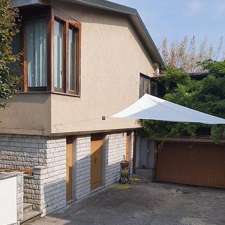 B&B Family Home Soresina Bagian luar foto